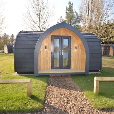 Camping Pods, Carlton Meres Holiday Park Rendham Bagian luar foto