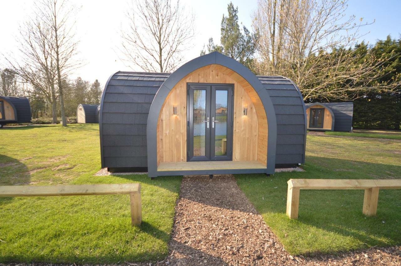 Camping Pods, Carlton Meres Holiday Park Rendham Bagian luar foto
